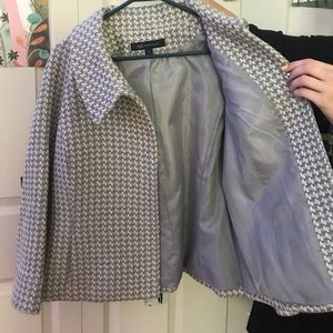 stunning Anne Klein overcoat! 🌸🦋